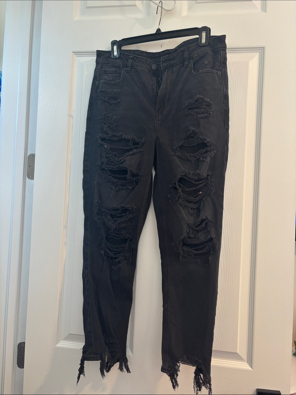 American Eagle Black Ripped Jeans